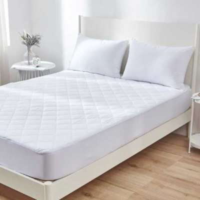 Mattress Pad Waterproof Queen , 59″x79″x11″ Non woven Fabric with TPU , Case of 10 Profile Picture